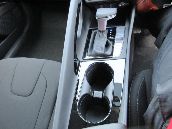 2025 Hyundai i30 Hybrid