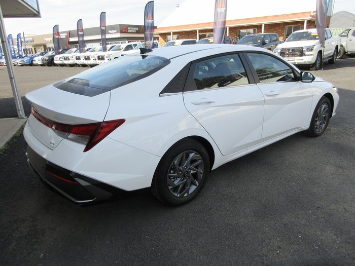 2025 Hyundai i30 Hybrid