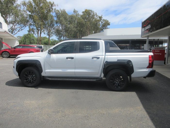 2025 Mitsubishi Triton GSR