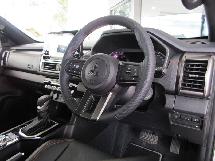 2025 Mitsubishi Triton GSR