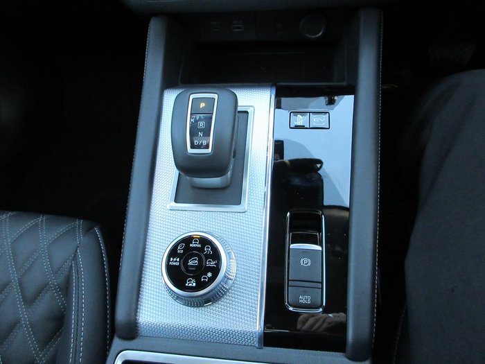 2025 Mitsubishi Outlander PHEV Exceed