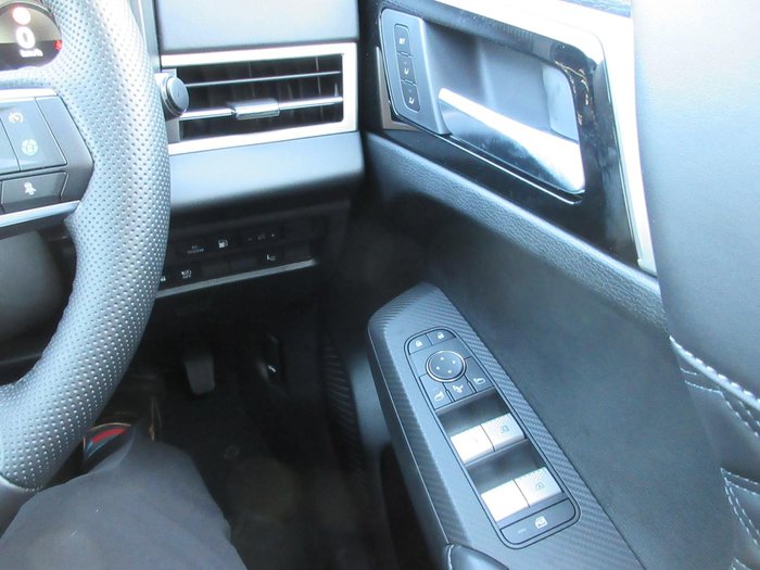 2025 Mitsubishi Outlander PHEV Exceed