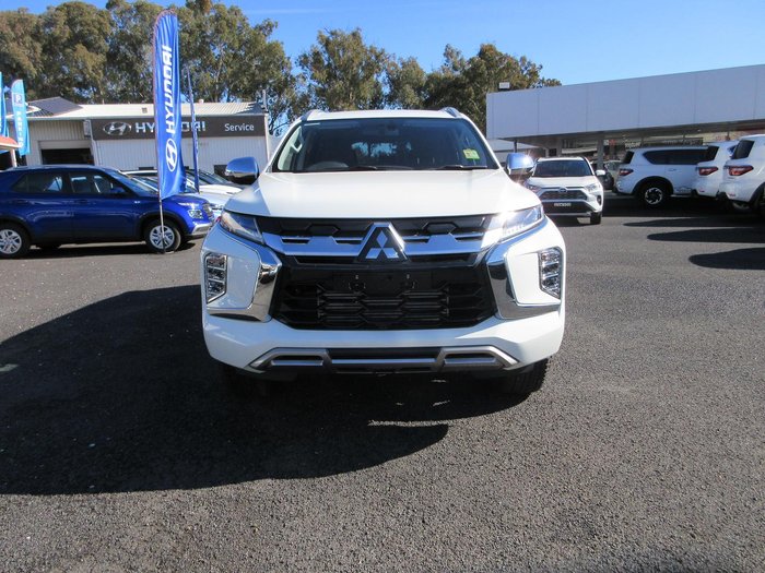 2025 Mitsubishi Pajero Sport GLS