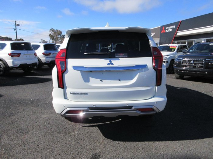 2025 Mitsubishi Pajero Sport GLS