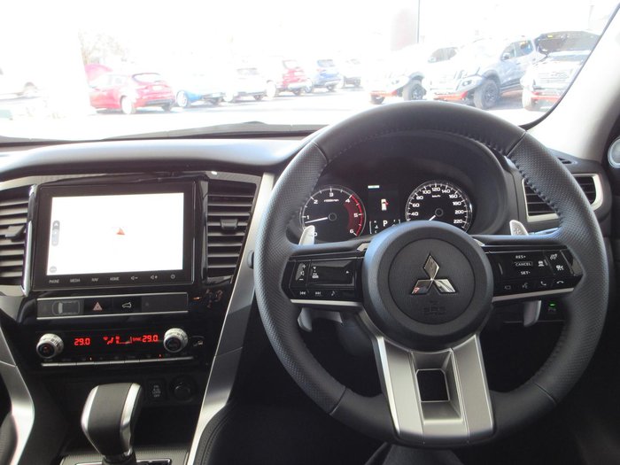 2025 Mitsubishi Pajero Sport GLS