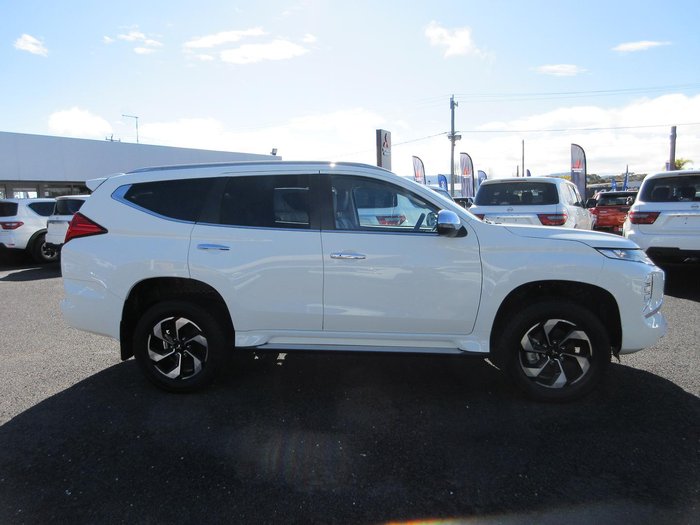 2025 Mitsubishi Pajero Sport GLS