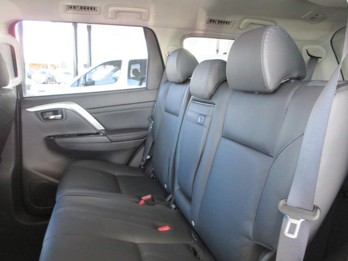 2025 Mitsubishi Pajero Sport GLS