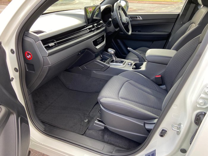2025 KGM SsangYong Musso ELX Q261 MY24 4X4 Dual Range Grand White