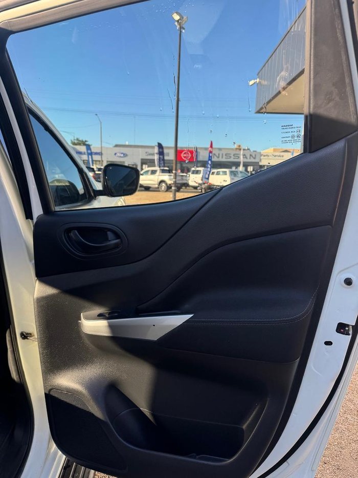 2023 Nissan Navara SL D23 MY23 4X4 Dual Range White Pearl