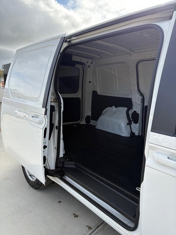 2023 Hyundai STARIA LOAD US4.V2 MY23 Creamy White