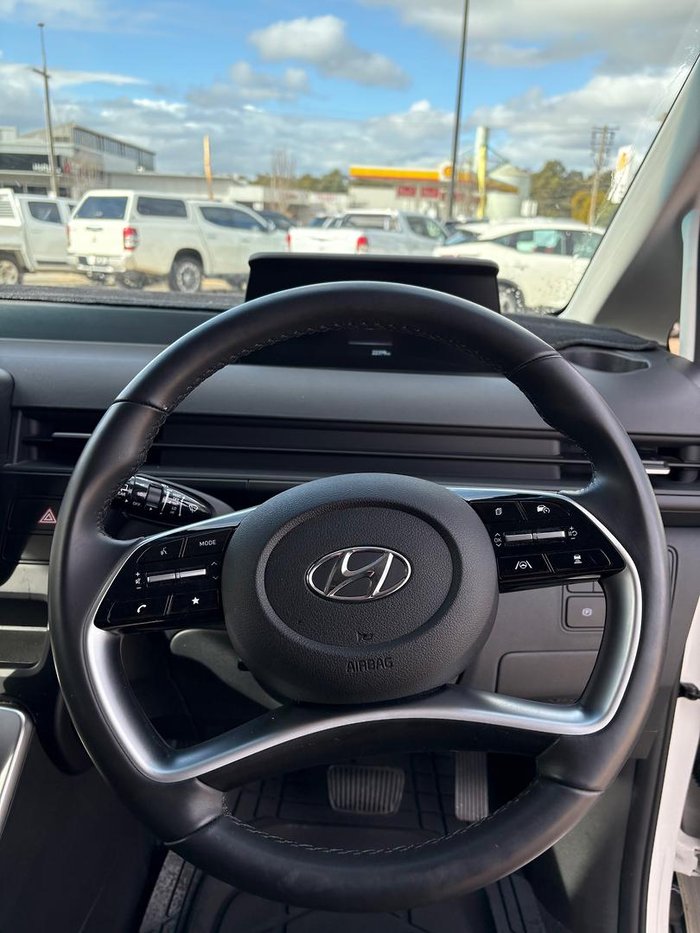 2023 Hyundai STARIA LOAD US4.V2 MY23 Creamy White
