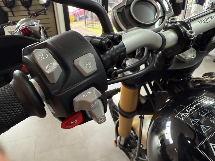 2024 Triumph Scrambler XE Scrambler Black