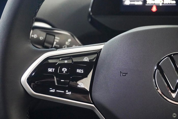 2025 Volkswagen ID.5 Pro