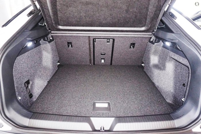 2025 Volkswagen ID.5 Pro