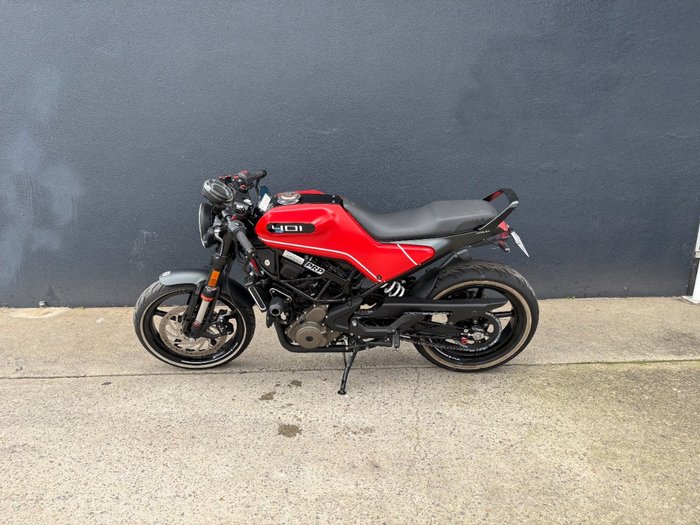 2020 HUSQVARNA VITPILEN 401 RED