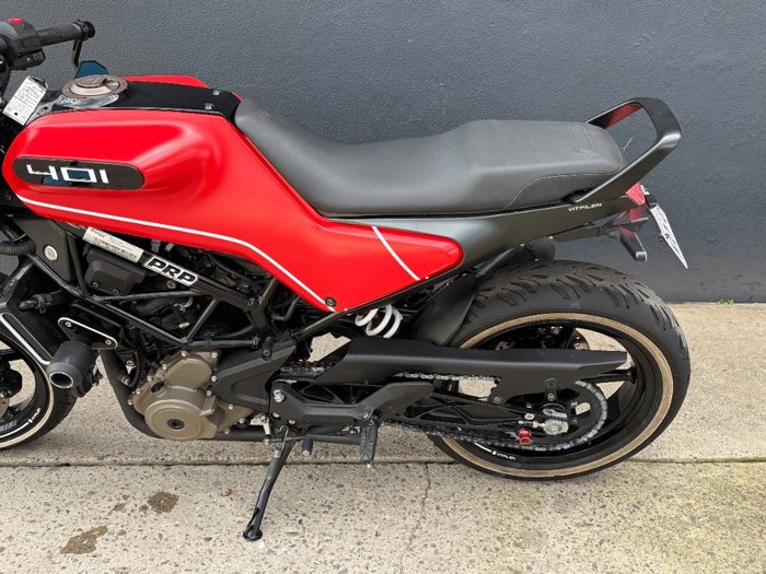 2020 HUSQVARNA VITPILEN 401 RED