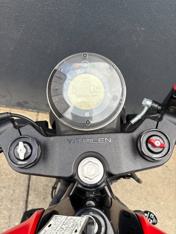 2020 HUSQVARNA VITPILEN 401 RED