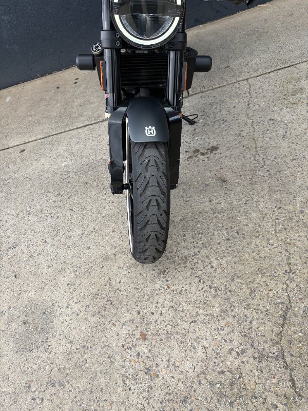 2020 HUSQVARNA VITPILEN 401 RED