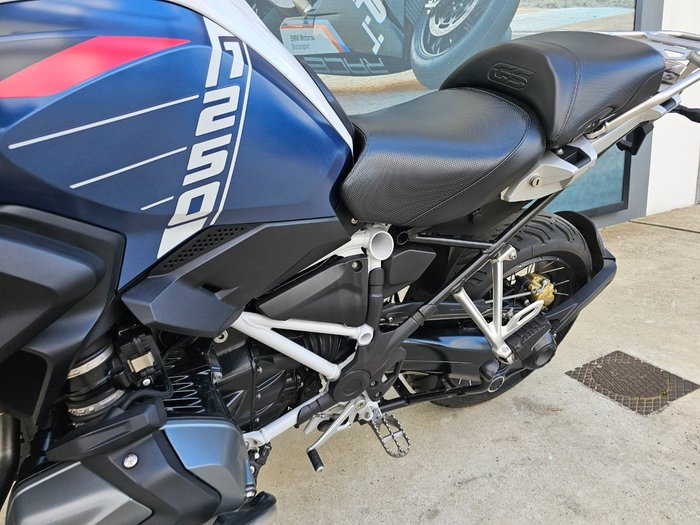 2023 BMW Motorrad R 1250 GS TROPHY Gravity Blue Metallic Matt (16-11)