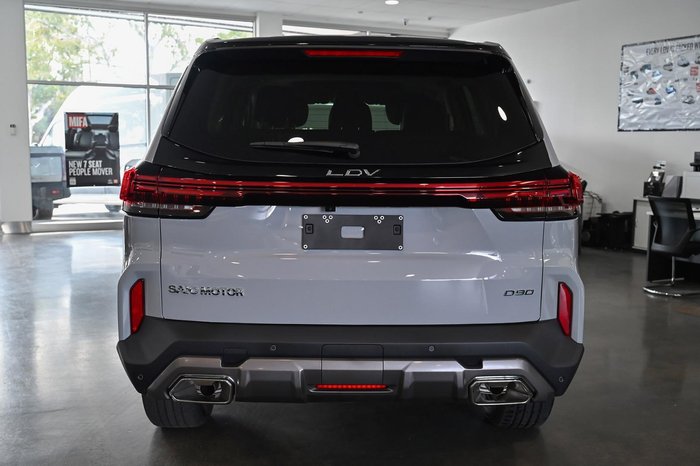 2025 LDV D90 Executive