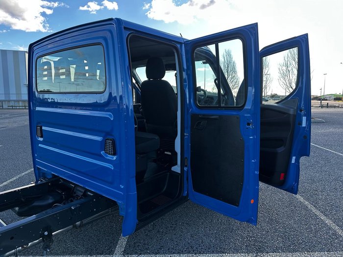 2024 Iveco Daily 50C21 Blue