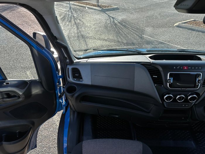 2024 Iveco Daily 50C21 Blue
