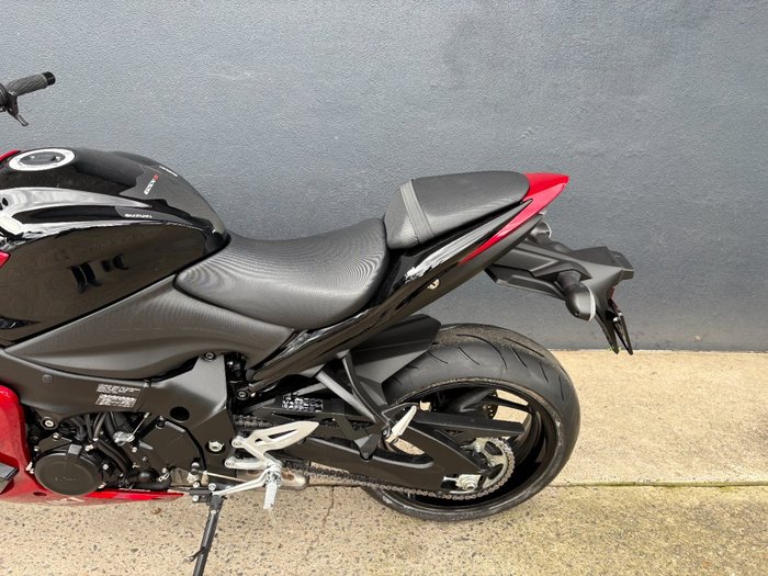 2016 Suzuki GSX-S1000F BLACK