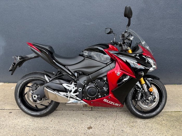 2016 Suzuki GSX-S1000F BLACK