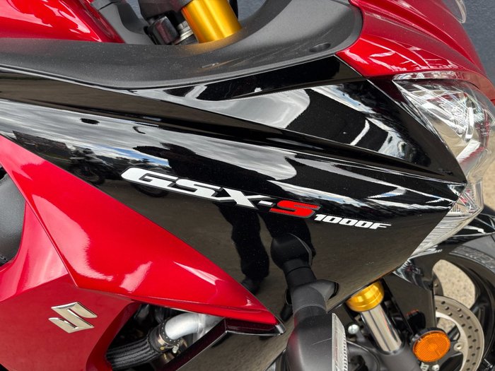 2016 Suzuki GSX-S1000F BLACK