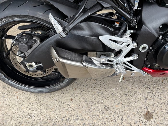 2016 Suzuki GSX-S1000F BLACK