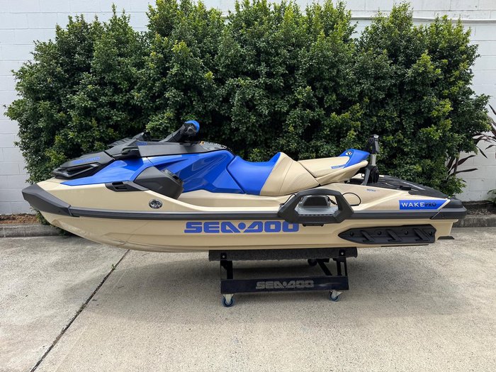 2026 SEA-DOO Wake Pro 230