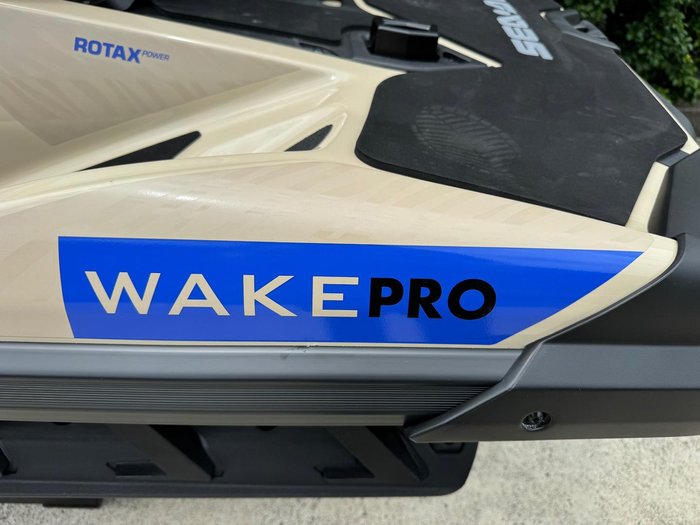 2026 SEA-DOO Wake Pro 230
