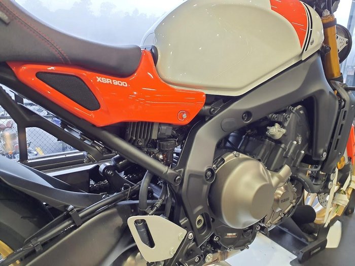 2025 Yamaha XSR900 (MTM890A) XSR Red