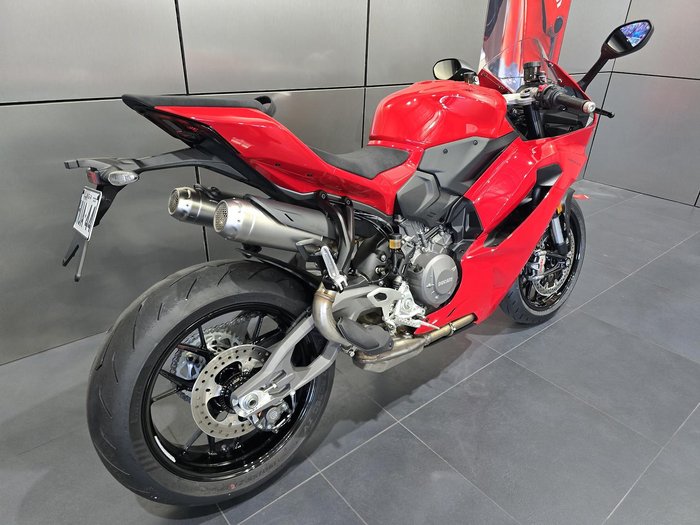 2025 Ducati Panigale V2 Panigale Red