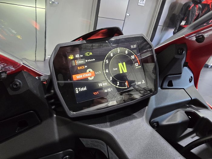 2025 Ducati Panigale V2 Panigale Red