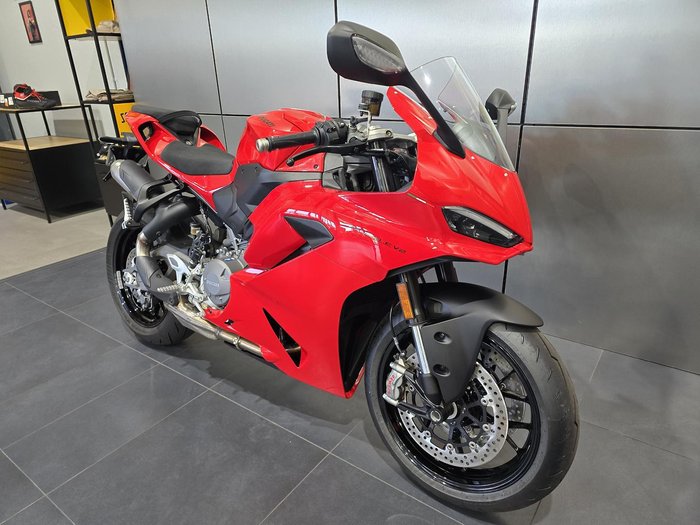 2025 Ducati Panigale V2 Panigale Red