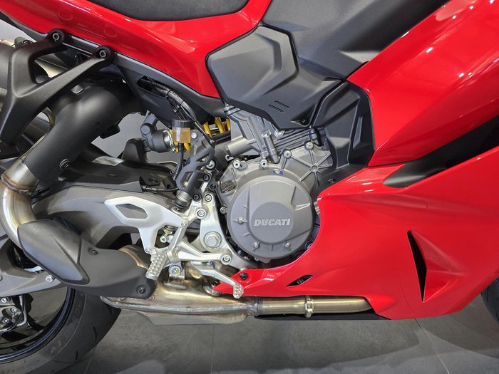 2025 Ducati Panigale V2 Panigale Red