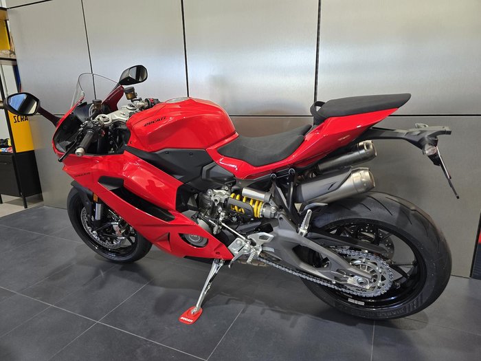 2025 Ducati Panigale V2 Panigale Red