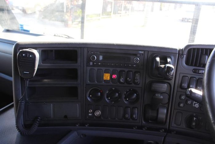 2013 Scania G480 8X4 CRANE TRUCK GREEN