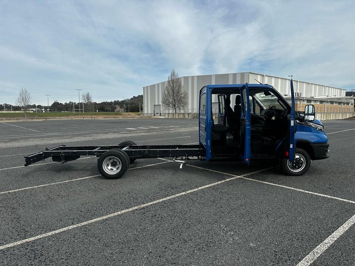 2024 Iveco Daily 50C21 Blue