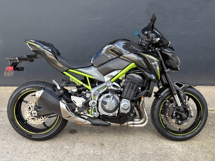 2017 Kawasaki ZR 900 GREY