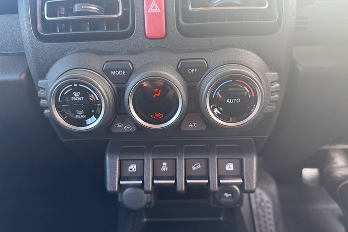 2024 Suzuki Jimny GLX