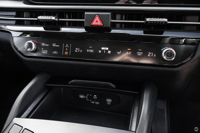 2025 Kia Sportage HEV SX