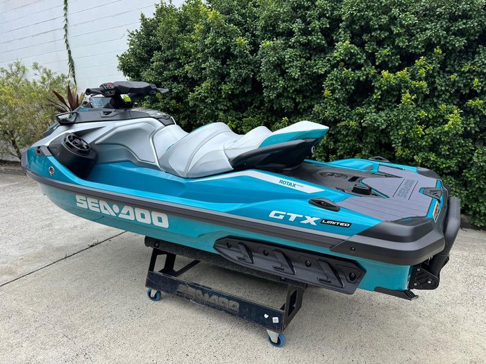 2026 SEA-DOO GTX Limited 325