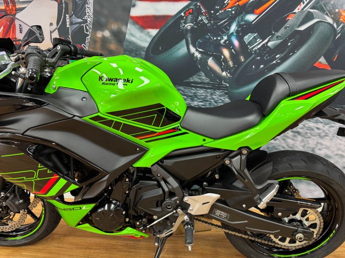 2024 Kawasaki NINJA 650L KRT GREEN