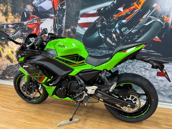 2024 Kawasaki NINJA 650L KRT GREEN
