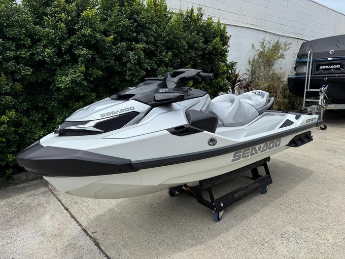 2026 SEA-DOO GTX Limited 325
