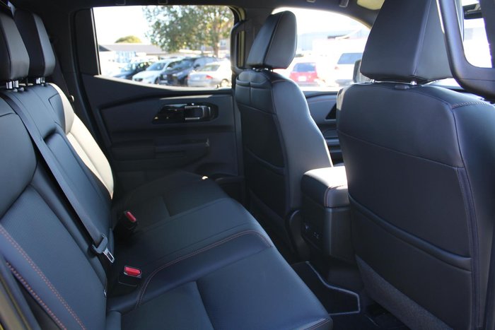 2025 Mitsubishi Triton GSR