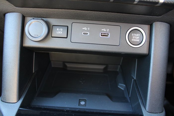2025 Mitsubishi Triton GSR