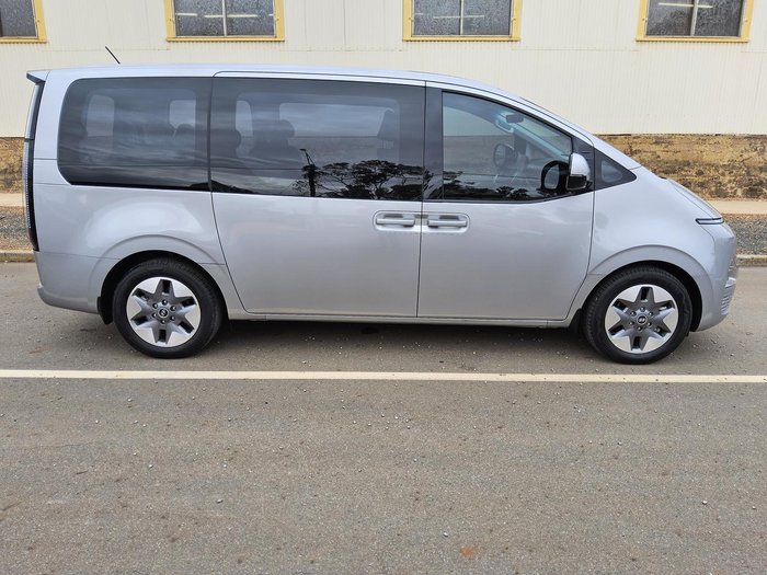 2024 Hyundai STARIA US4.V3 MY25 AWD Shimmering Silver